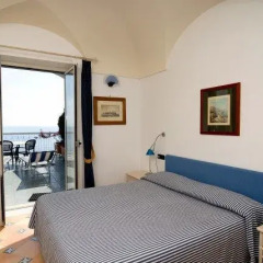 Hotel Bellevue Suite 3* Улучшенный номер с различными типами кроватей