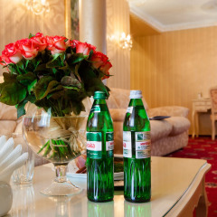 Отель Спутник 4* Улучшенный люкс