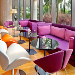 Отель Holiday Inn Atrium Сингапур гостиничный бар