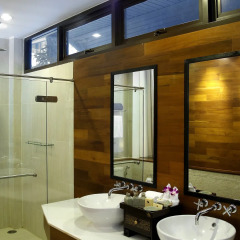 Отель Baan Krating Phuket Resort ванная