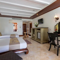Отель Thavorn Beach Village Resort & Spa Phuket комната для гостей фото 6