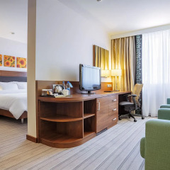 Гостиница Hilton Garden Inn Краснодар (Хилтон Гарден Инн Краснодар) 4* Улучшенный номер с различными типами кроватей фото 6