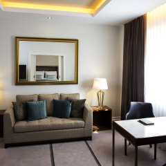 Отель Tivoli Avenida Liberdade Lisboa 5* Люкс разные типы кроватей