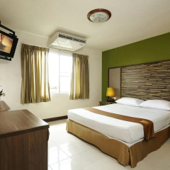 Отель Rambuttri Village Inn & Plaza 3* Номер Делюкс с различными типами кроватей фото 13