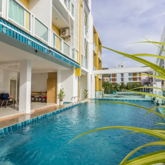 Отель Triple Three Patong открытый бассейн фото 2