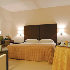 National Hotel 4* Улучшенный номер разные типы кроватей