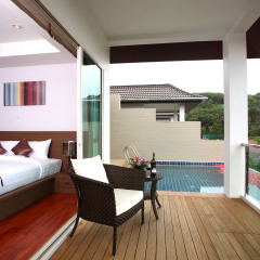 Отель Bangtao Tropical Residence Resort & Spa 4* Люкс с различными типами кроватей