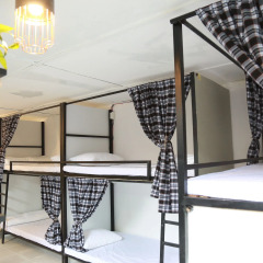 Aurora Homestay Hostel Кровать в общем номере