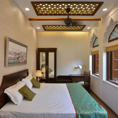 Отель WelcomHeritage Haveli Dharampura 5* Стандартный номер с различными типами кроватей