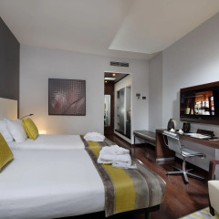 Отель Savhotel 4* Улучшенный номер с 2 отдельными кроватями