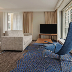 DoubleTree by Hilton Hotel London - Tower of London 4* Люкс с различными типами кроватей фото 2