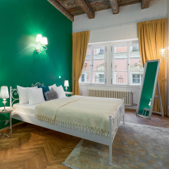 Отель 7 Tales Suites Апартаменты с различными типами кроватей