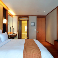 Отель Aetas Residence 5* Люкс