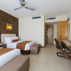 Отель Krystal Urban Cancun 3* Полулюкс с различными типами кроватей