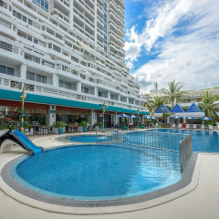 Andaman Beach Suites Hotel бассейн фото 2
