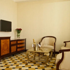 Гостиница Royal Tulip Almaty комната для гостей фото 8
