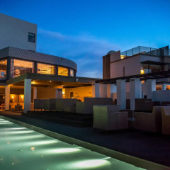 Отель Ixian All Suites by Sentido - Adults Only бар у бассейна