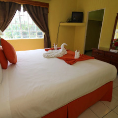 Отель Seastar Inn 3* Улучшенные апартаменты с различными типами кроватей