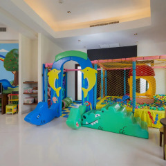 Отель The Vijitt Resort Phuket детская площадка