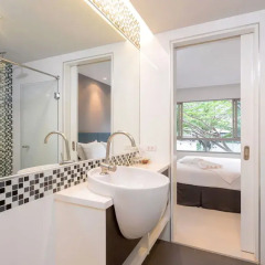 Апартаменты The Regent Phuket Serviced Apartment Kamala Beach ванная фото 2