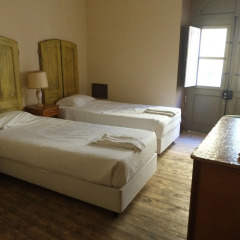 Hub 1878 Faro Hostel Номер Делюкс разные типы кроватей