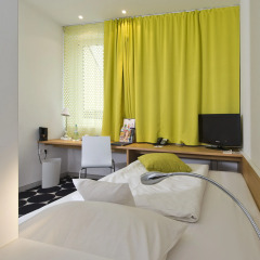 Отель Tryp by Wyndham Frankfurt 3* Стандартный номер с различными типами кроватей