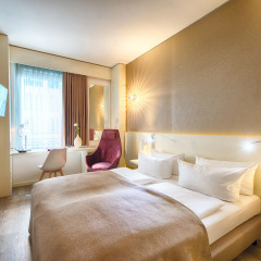 Leonardo Hotel Berlin Mitte 4* Номер Комфорт с двуспальной кроватью