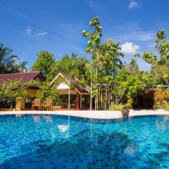 Отель Baan Suan Resort открытый бассейн фото 2