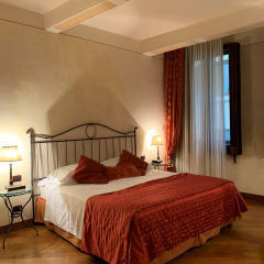 Отель Residenza DEpoca In Piazza della Signoria 2* Стандартный номер с двуспальной кроватью