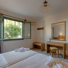 Апартаменты Mitos Apartments 4* Люкс