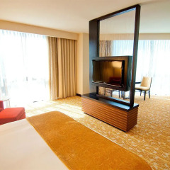 The LA Hotel Downtown 3* Полулюкс с различными типами кроватей