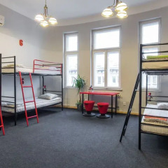 Mish Mash Nowogrodzka - Hostel Кровать в общем номере с двухъярусной кроватью