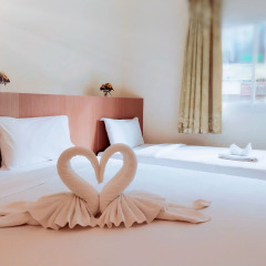 Pimrada Hotel 3* Стандартный семейный номер с разными типами кроватей