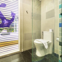 Отель New Nordic Ratana Suites ванная фото 4