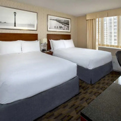 Отель DoubleTree by Hilton New York Times Square South 4* Стандартный номер с различными типами кроватей фото 8