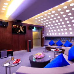 Отель Phuket Graceland Resort And Spa караоке-зал