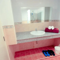 Отель Kamala Sea View раковина ванной комнаты