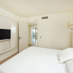 Отель Iberostar Club Cala Barca 4* Полулюкс с различными типами кроватей