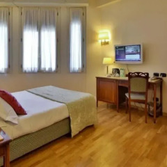 Hotel Continental Genova комната для гостей