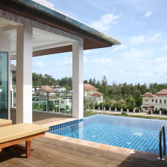 Отель Bangtao Tropical Residence Resort & Spa 4* Люкс с различными типами кроватей фото 3