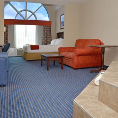 Holiday Inn Express Hotel & Suites Hinton 2* Стандартный номер с различными типами кроватей фото 2