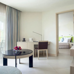 Отель Millennium Resort Patong Phuket 5* Полулюкс