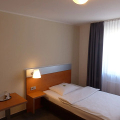 GHOTEL hotel & living München-Nymphenburg комната для гостей фото 7