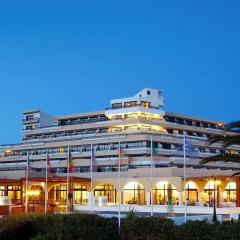 smartline Cosmopolitan Hotel фасад