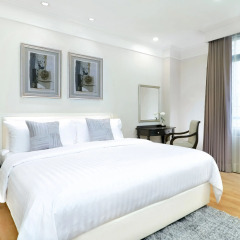 Centre Point Hotel Chidlom 4* Люкс с различными типами кроватей