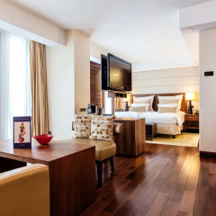 Отель Jumeirah Frankfurt 5* Номер Делюкс с различными типами кроватей фото 7