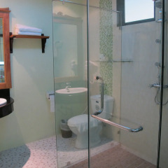Отель Kata Garden Resort ванная