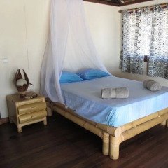Отель Tikehau Bed and Breakfast Бунгало с различными типами кроватей