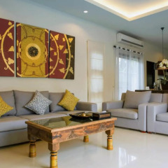 Отель Two Villas Holiday Oriental Style Layan Beach гостиная