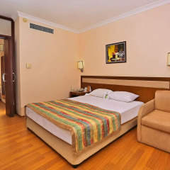 Отель Lyra Resort - All Inclusive 4* Стандартный семейный номер
